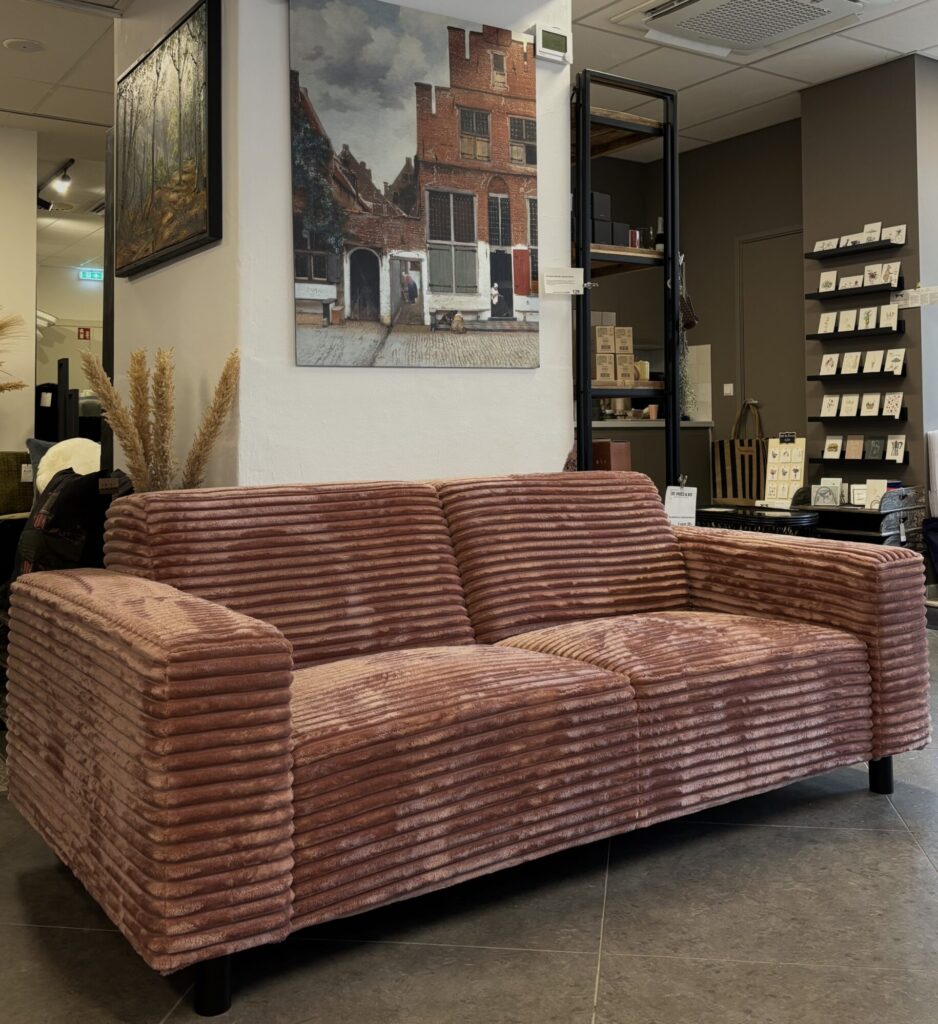 2,5-zits bank – Norah